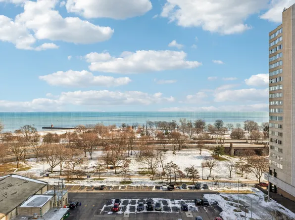 5634 N. Sheridan Apartment Rental in Chicago